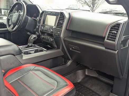 Used 2019 Ford F150 Lariat image 30