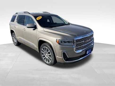 Used 2023 GMC Acadia Denali w/ Trailering Package image 9