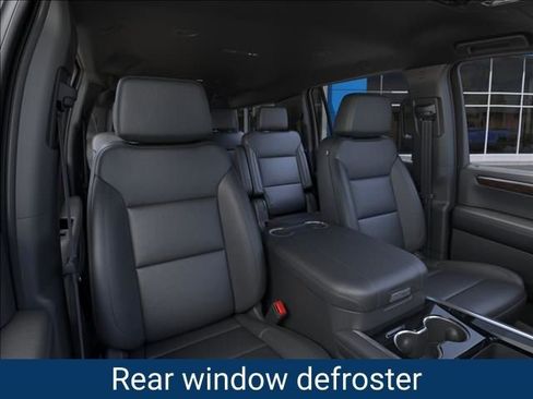 New 2026 Chevrolet Suburban LT w/ Comfort Package AWD/4WD image 18