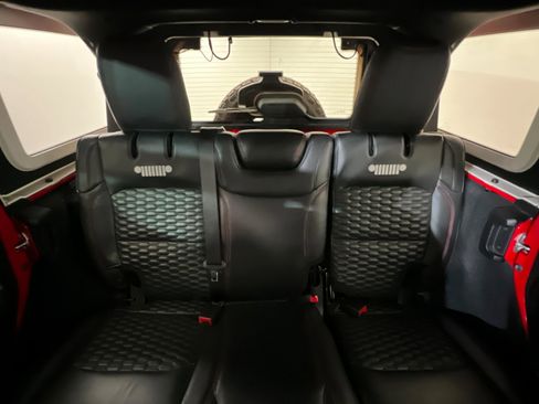 Used 2023 Jeep Wrangler Unlimited Rubicon w/ Xtreme 35 Tire Package image 25