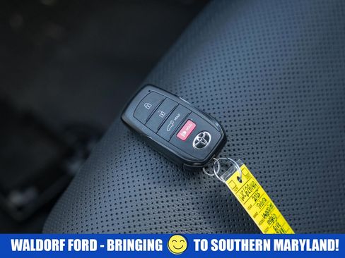 Used 2025 Toyota Land Cruiser image 53