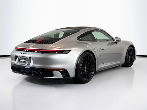 Used 2024 Porsche 911 Carrera image 9