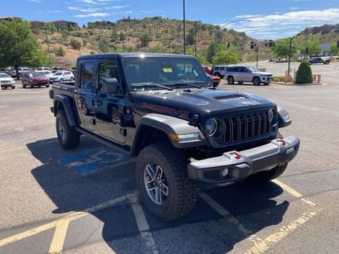 New 2025 Jeep Gladiator Mojave w/ Safety Group image 4