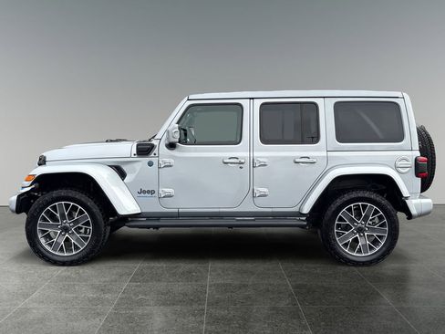 Used 2024 Jeep Wrangler High Altitude AWD/4WD image 4