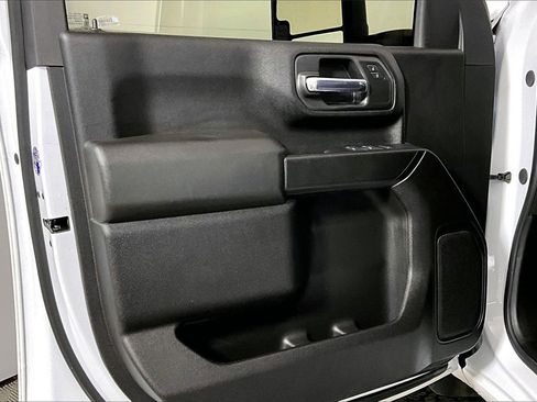 Used 2025 GMC Sierra 2500 Pro image 17