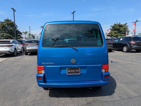 Used 2002 Volkswagen Eurovan MV image 7