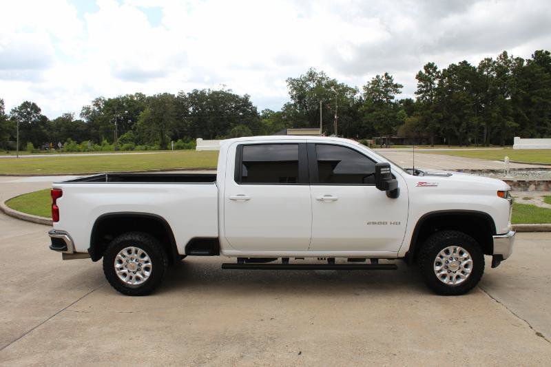 Used 2022 Chevrolet Silverado 2500 LT w/ Convenience Package AWD/4WD image 18