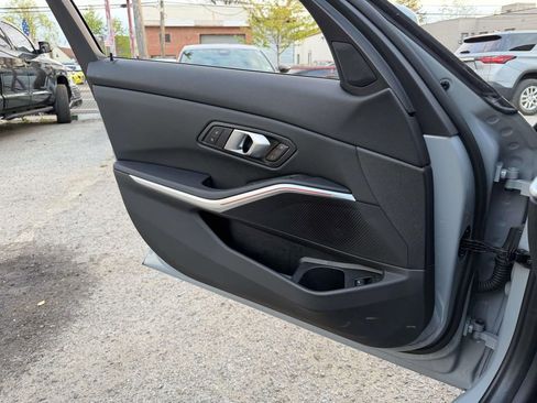 Used 2026 BMW 330i xDrive Sedan AWD/4WD image 21