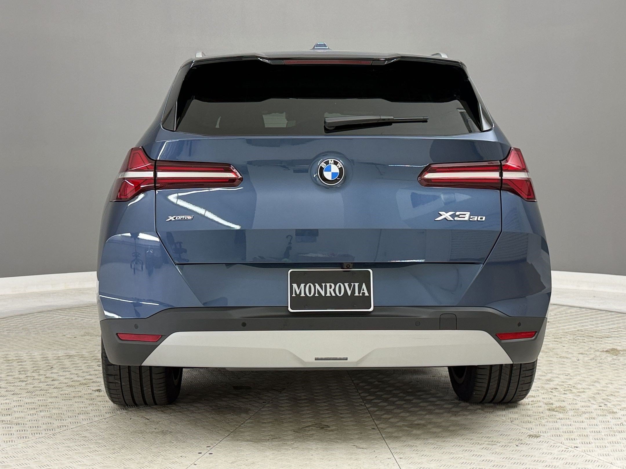Used 2026 BMW X3 xDrive30i w/ Premium Package AWD/4WD image 10