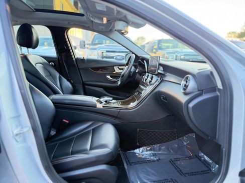 Used 2016 Mercedes-Benz C 300 4MATIC Sedan image 8
