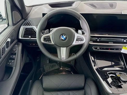 New 2026 BMW X5 xDrive40i w/ M Sport Package image 24