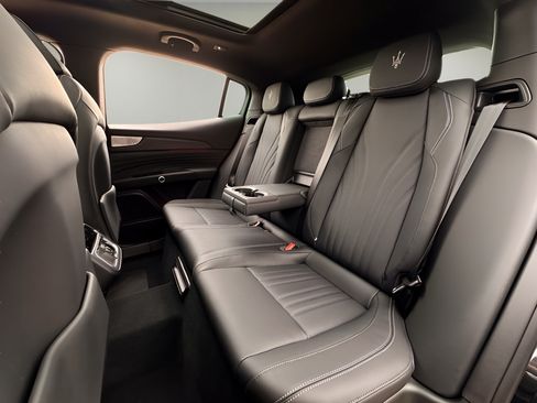 New 2025 Maserati Grecale Modena AWD/4WD image 16