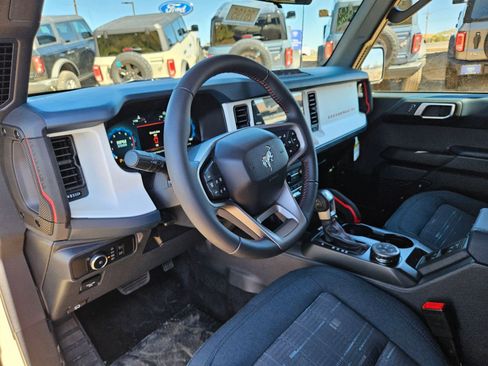 New 2026 Ford Bronco Heritage Edition AWD/4WD image 14