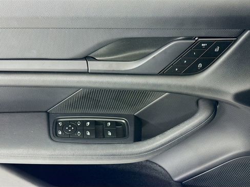 Certified 2023 Porsche Taycan image 11