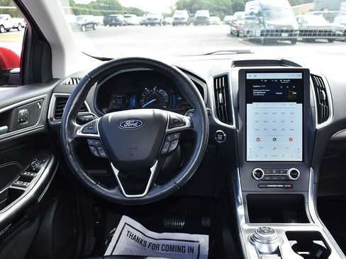 Certified 2022 Ford Edge Titanium AWD/4WD image 16