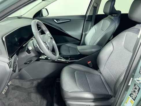 New 2025 Kia Niro Wave image 14