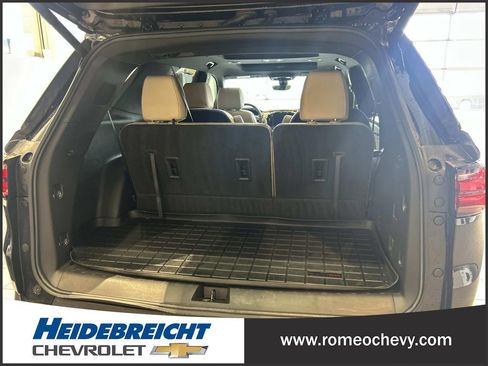 Certified 2023 Chevrolet Traverse LT w/ LT Premium Package image 10