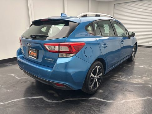 Used 2019 Subaru Impreza 2.0i Premium image 3