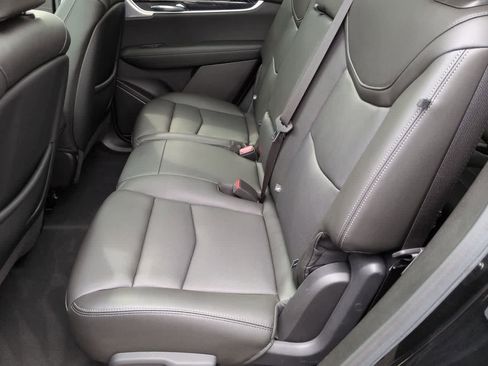 Used 2023 Cadillac XT6 Premium Luxury AWD/4WD image 19