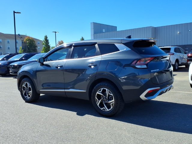 Used 2023 Kia Sportage LX AWD/4WD image 7