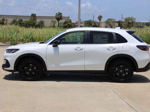 New 2027 Honda HR-V Sport image 5