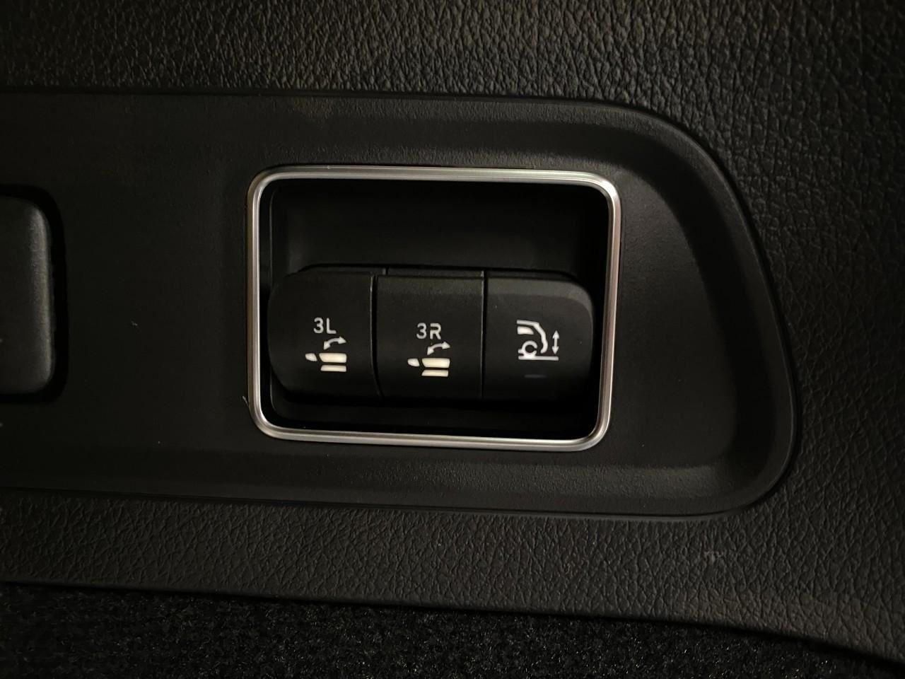 New 2026 Mercedes-Benz GLS 450 4MATIC image 45