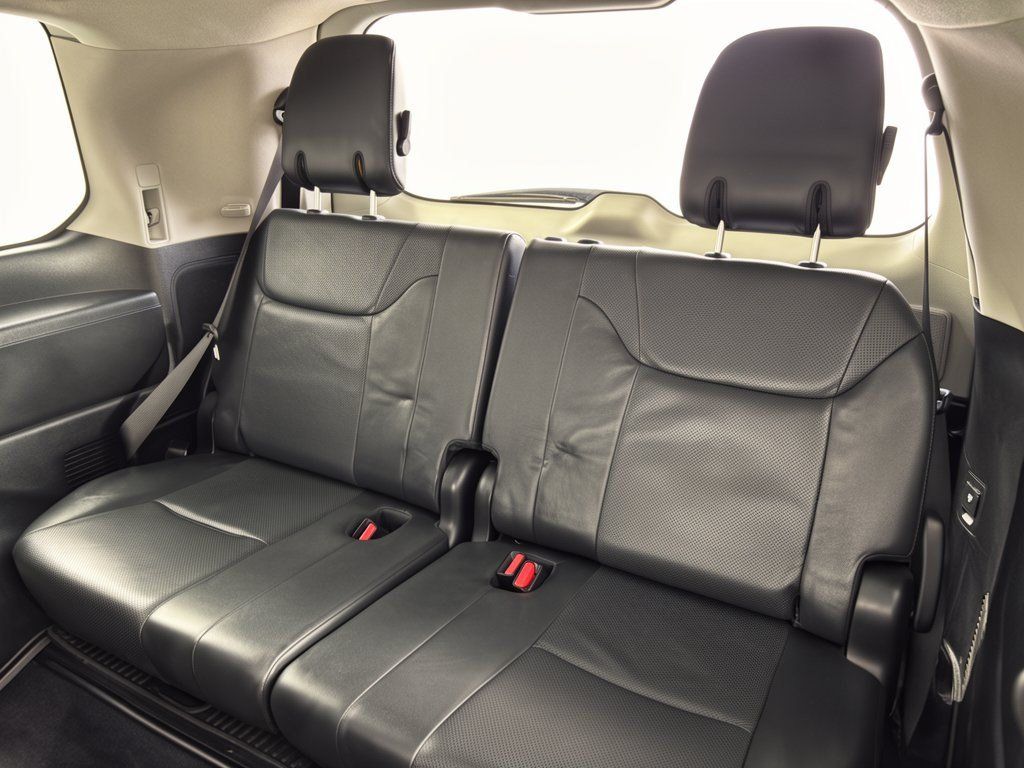 Used 2018 Lexus LX 570 4WD w/ Luxury Package image 31