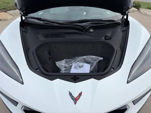Used 2023 Chevrolet Corvette Stingray Preferred Cpe w/ Z51 Performance Package RWD image 41
