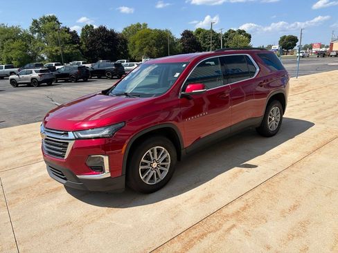Certified 2023 Chevrolet Traverse LT w/ LPO, Floor Liner Package AWD/4WD image 7