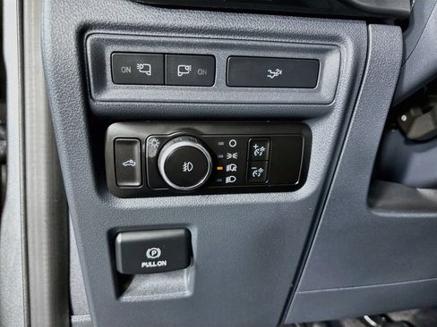 Used 2023 Ford F150 XLT w/ Equipment Group 302A High AWD/4WD image 10