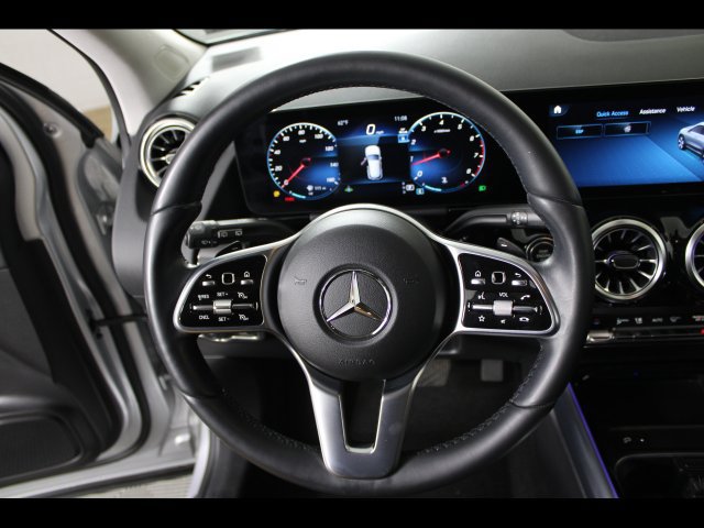Used 2023 Mercedes-Benz GLA 250 4MATIC image 21
