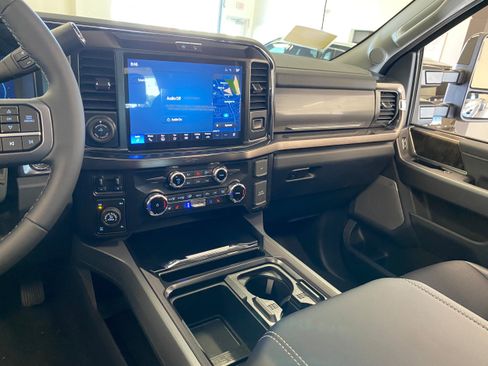 New 2026 Ford F350 Lariat w/ Tremor Off-Road Package AWD/4WD image 12
