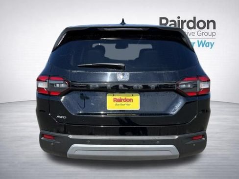Used 2025 Honda Pilot EX-L image 6