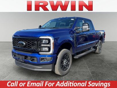 New 2026 Ford F250 Lariat w/ Black Appearance Package