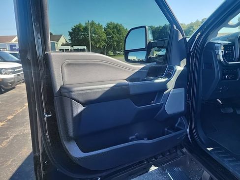 Certified 2023 Ford F250 Lariat w/ Lariat Ultimate Package AWD/4WD image 23