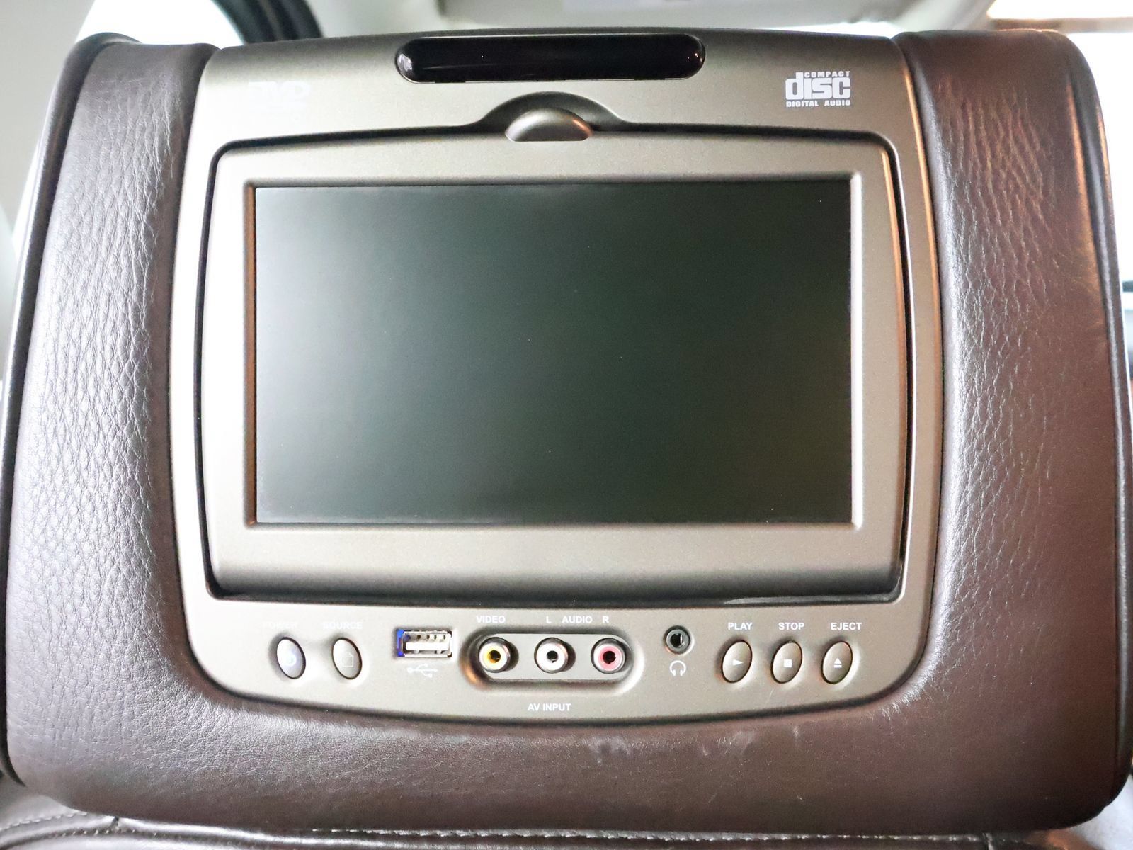 Used 2014 Cadillac Escalade Platinum AWD/4WD image 44