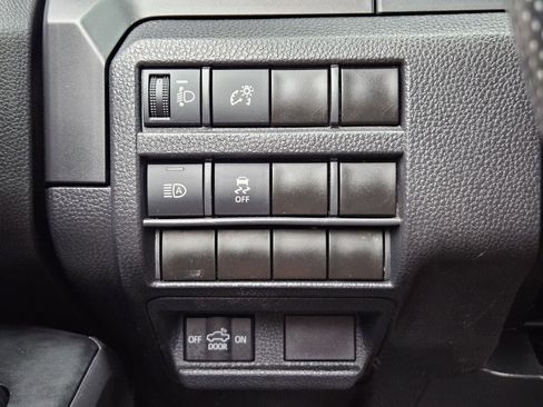 Used 2024 Toyota Tacoma SR RWD image 22