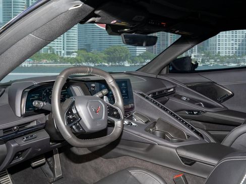 Used 2023 Chevrolet Corvette Stingray Preferred Cpe w/ Stealth Interior Trim Package image 12