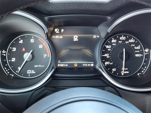 Used 2022 Alfa Romeo Stelvio Ti image 10