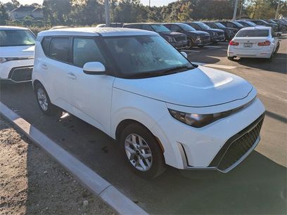 Certified 2024 Kia Soul LX w/ Option Group 015