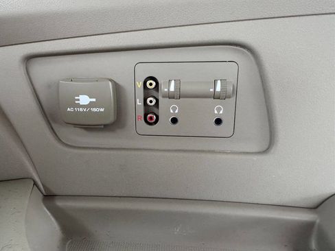 Used 2013 Honda Odyssey Touring Elite image 18