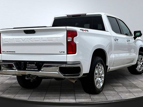 Used 2025 Chevrolet Silverado 1500 LTZ AWD/4WD image 7