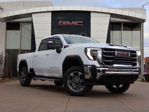 New 2026 GMC Sierra 2500 SLE image 1
