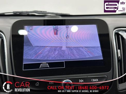 Used 2021 Chevrolet Malibu LT image 27