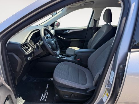 Certified 2021 Ford Escape SE FWD image 10