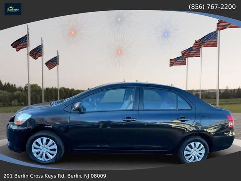 Used 2007 Toyota Yaris Sedan image 2