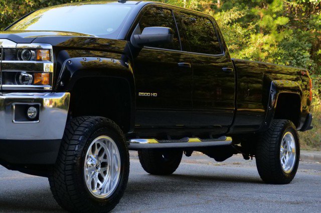 Used 2019 Chevrolet Silverado 2500 LT w/ All Star Edition AWD/4WD image 48
