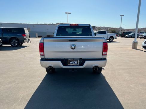 Used 2017 RAM 1500 Express image 4