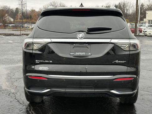 Used 2024 Buick Enclave Avenir w/ Avenir Technology Package image 6