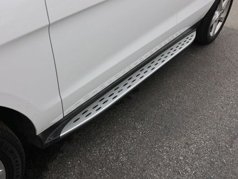 Used 2018 Mercedes-Benz GLE 350 4MATIC image 9